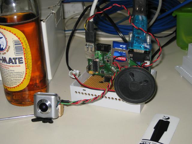 File:Habos ethersex radig modul mit cam+sound.jpg